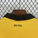 Wolverhampton Home 2025/26 Torcedor