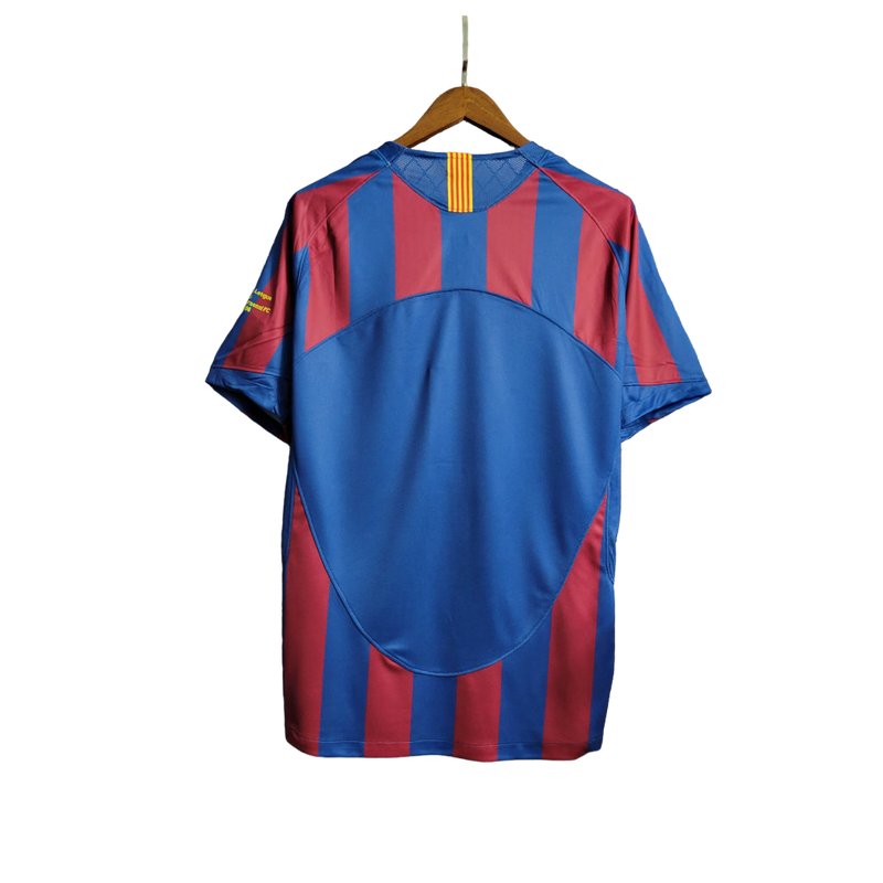 Barcelona Home 2005/06 Retro Fan