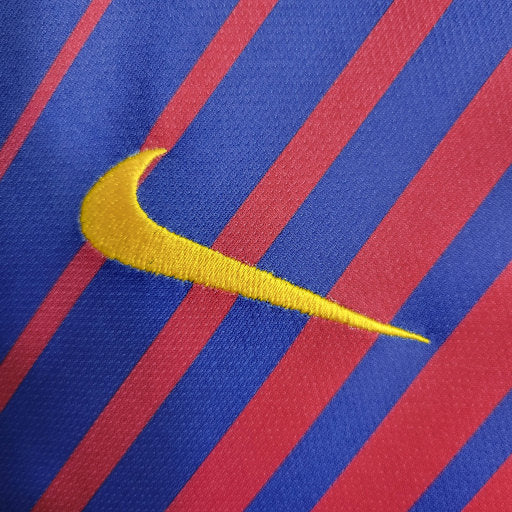 Barcelona Home 2017/18 Retro Fan