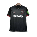 West Ham Away 2024/25 Torcedor