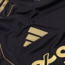 Fulham Third 2025/26 Torcedor