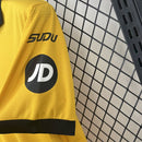 Wolverhampton Home 2025/26 Torcedor