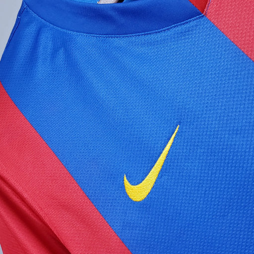 Barcelona Home 2006/07 Retro Fan