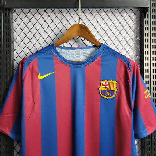 Barcelona Home 2005/06 Retro Fan