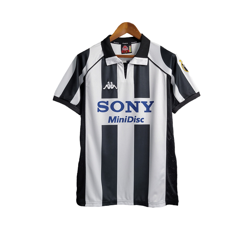 Juventus Away 1997/98 Retro Fan