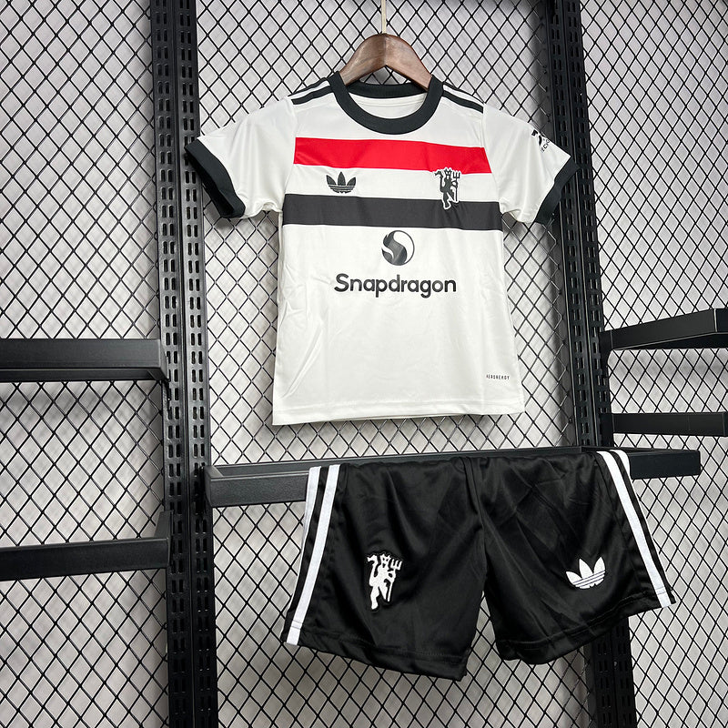 Liverpool Home 2024/25 Children's Kit
