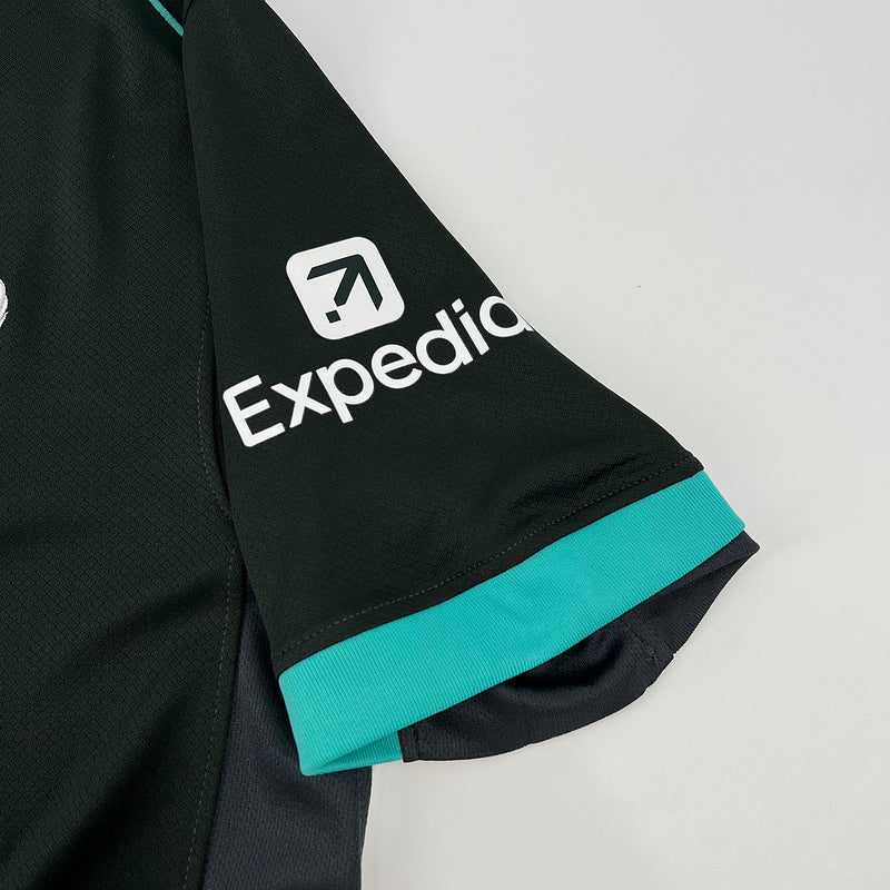 Liverpool Away 2024/25 Fan