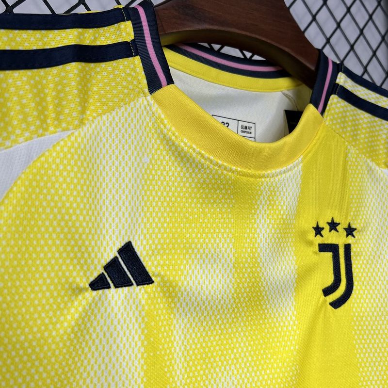 Liverpool Home 2024/25 Children's Kit
