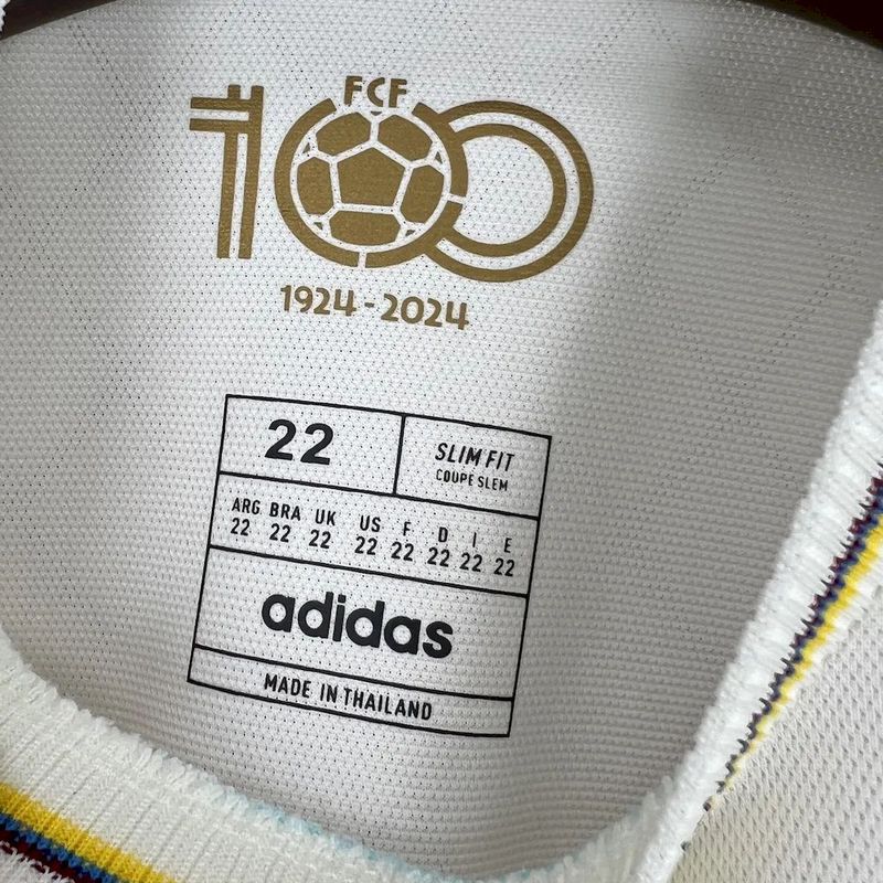 Liverpool Home 2024/25 Children's Kit