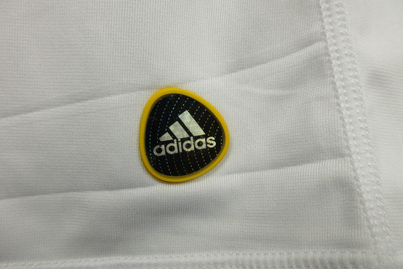 Real Madrid Home 2010/11 Retro Fan