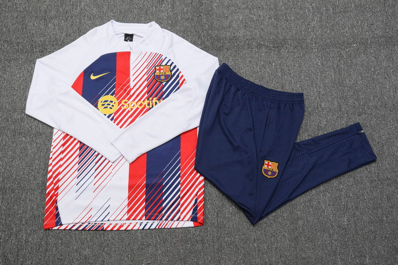 Barcelona 2024 Training Kit