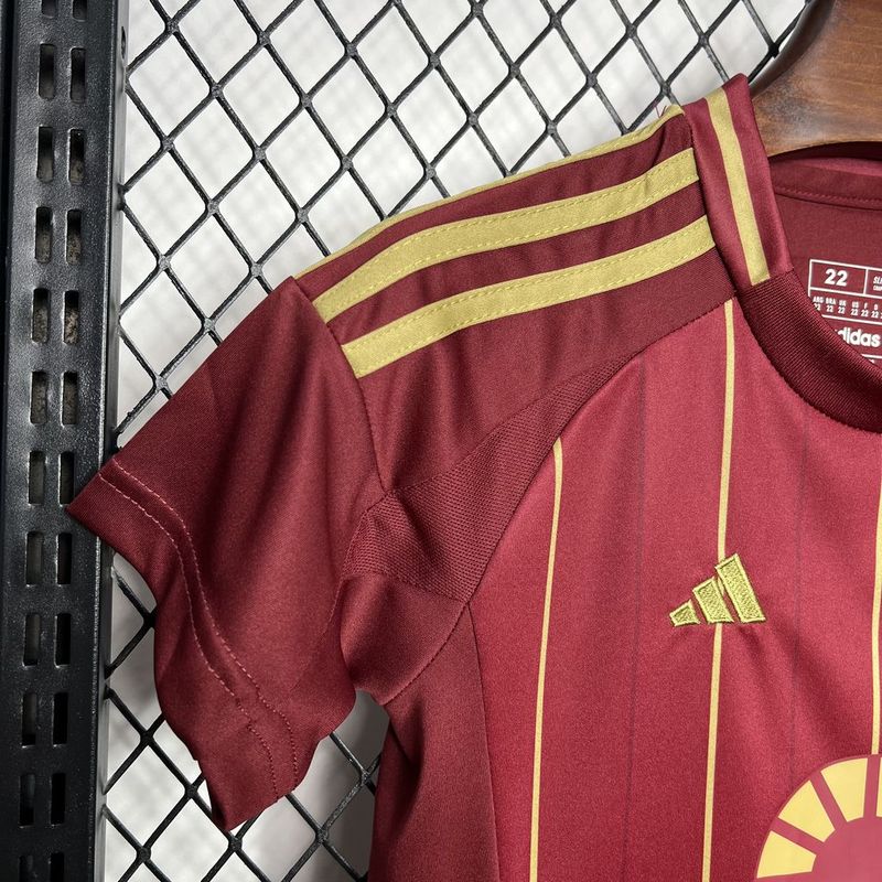 Liverpool Home 2024/25 Children's Kit