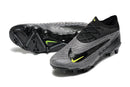 Chuteira Nike Phantom GX Elite FG Campo
