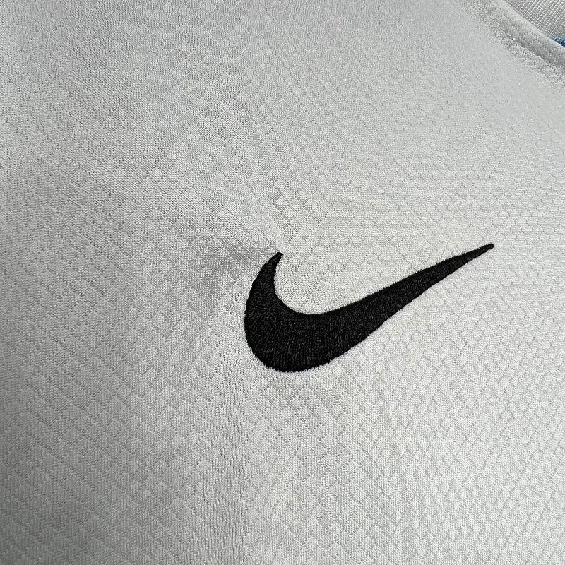 Uruguay Away 2024/25 Fan