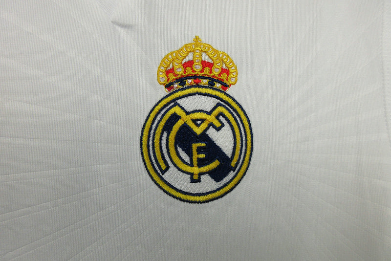 Real Madrid Home 2010/11 Retro Fan