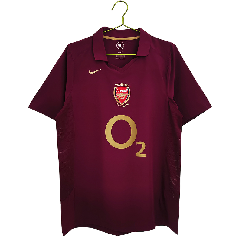 Arsenal Home 2005/06 Retro Fan Ready for Delivery