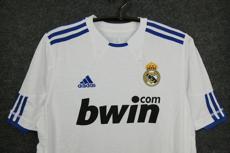 Real Madrid Home 2010/11 Retro Fan