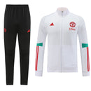 Conjunto Manchester United 2023